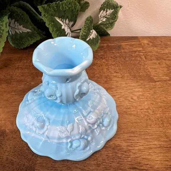Fenton Blue Slag Glass Candle Holder Cabbage Rose Pattern Swirled Vintage - Picture 3 of 5